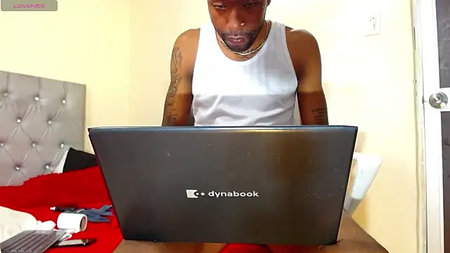 kilian xx online show from November 5, 10:32 pm