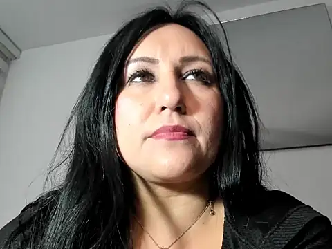 Snapshot of foxy-porn1 chatting on February 22, 11:24 pm foxy-porn1 online show from February 22, 11:24 pm