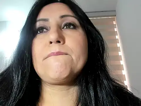 Snapshot of foxy-porn1 chatting on September 21, 5:47 pm foxy-porn1 online show from September 21, 5:47 pm