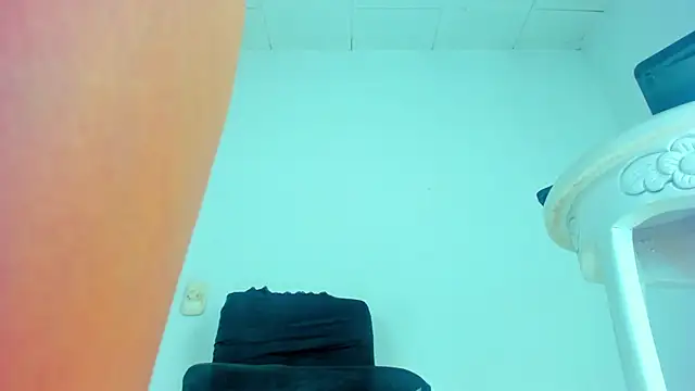 Snapshot of SEXYBABYGIRLTS chatting on January 22, 7:13 pm SEXYBABYGIRLTS online show from January 22, 7:13 pm