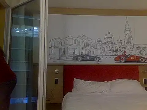 luanadigarda online show from March 18, 6:26 pm