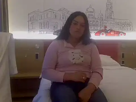 luanadigarda online show from March 21, 5:34 pm