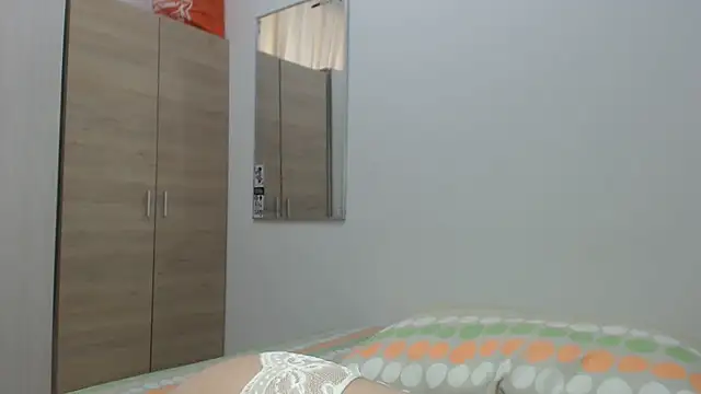 Snapshot of camilahot23 chatting on January 31, 4:48 pm camilahot23 online show from January 31, 4:48 pm