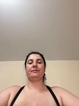 Snapshot of alisiaparril chatting on March 21, 2:51 pm alisiaparril online show from March 21, 2:51 pm