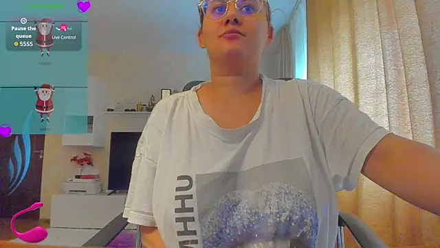 hot evil queen online show from November 27, 9:11 am