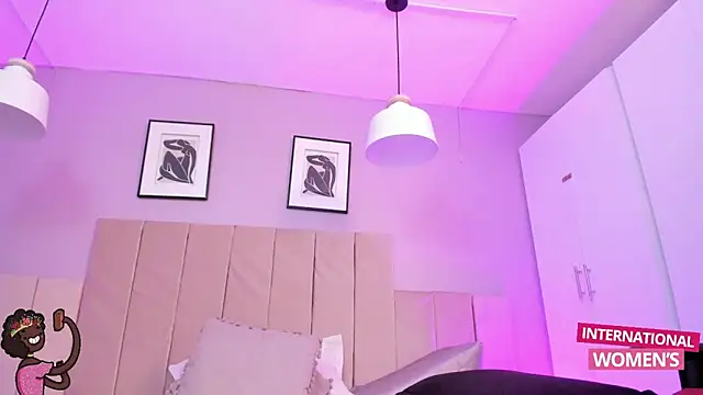 Inndrahot online show from March 9, 3:22 am