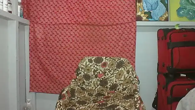 Snapshot of pink69pussy chatting on November 23, 9:31 am pink69pussy online show from November 23, 9:31 am