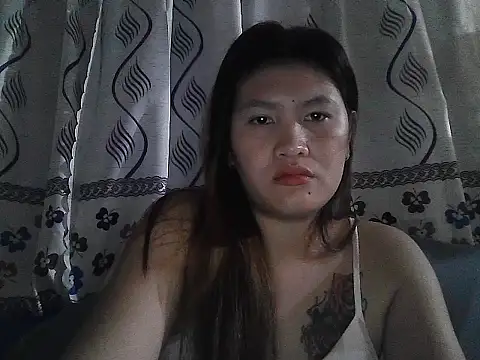 Snapshot of leamorena chatting on January 6, 5:05 pm leamorena online show from January 6, 5:05 pm