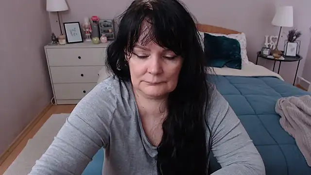 LeveMe2Nightt online show from February 24, 1:31 pm