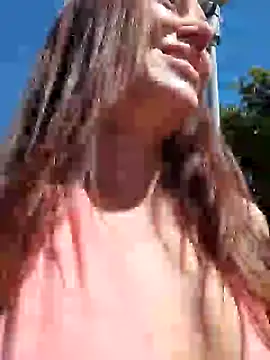 LilliThelo online show from January 4, 8:17 am