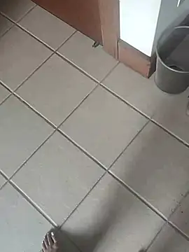 LilliThelo online show from March 11, 5:02 pm