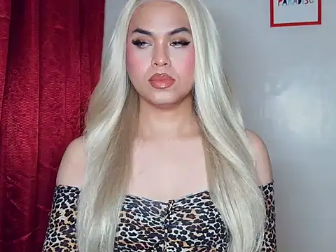 MistressLuna1 online show from November 16, 8:47 pm