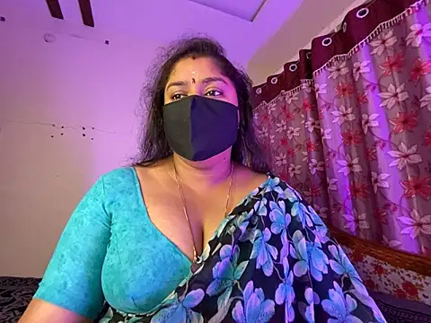 Love 4Sex online show from April 4, 6:11 am