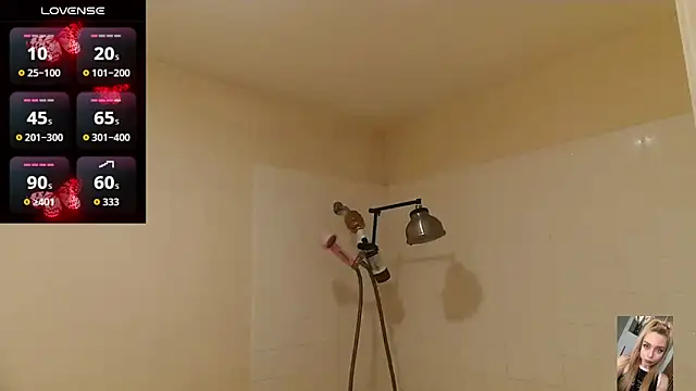 Blondiewithanass online show from April 19, 12:48 pm