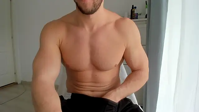 woolfiie online show from February 4, 9:17 am