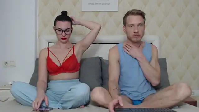 JessicaSteve online show from February 25, 6:50 pm