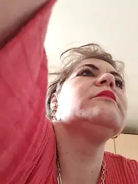 cindybbwsquirt online show from March 14, 12:07 pm