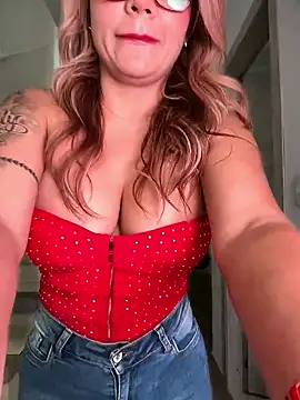 DIANITA 1988 online show from January 8, 4:31 pm