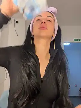 MeganHopeX online show from December 5, 5:48 am