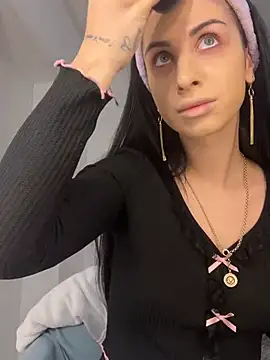 MeganHopeX online show from January 17, 7:30 am