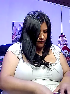 salomexlove 20 online show from December 18, 1:39 pm