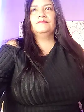 Snapshot of salomexlove_20 chatting on June 7, 1:26 pm salomexlove 20 online show from June 7, 1:26 pm