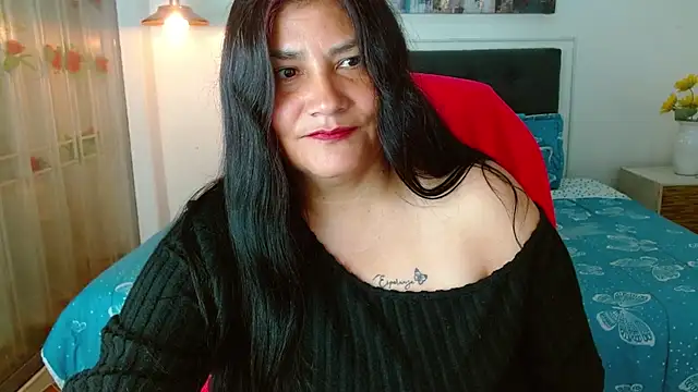 Snapshot of salomexlove_20 chatting on July 17, 1:29 pm salomexlove 20 online show from July 17, 1:29 pm