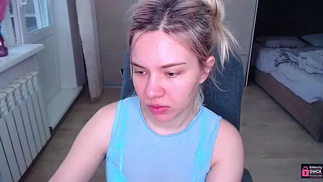 Lana  Nova online show from May 6, 5:57 am