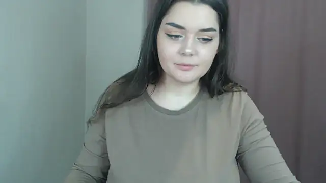 ohhhMie online show from December 10, 2:28 pm