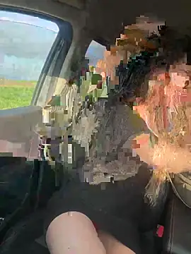 nicole 98 online show from March 18, 4:04 pm