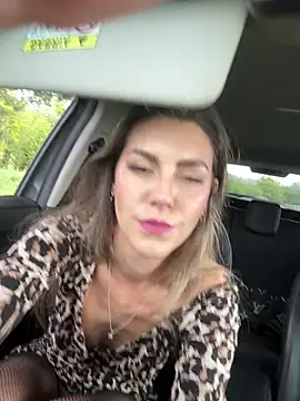 nicole 98 online show from April 15, 2:13 pm