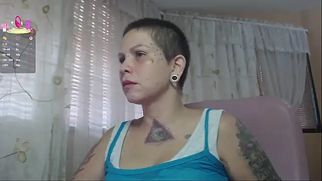 moon cat85 online show from September 13, 4:51 pm