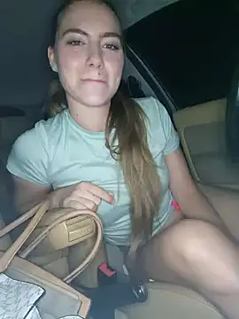 Snapshot of RubyRubin chatting on September 12, 6:52 pm RubyRubin online show from September 12, 6:52 pm