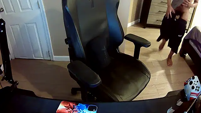 Neovergil0 online show from April 22, 9:16 pm