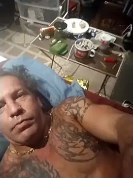 Snapshot of trucker1979 chatting on October 6, 12:24 pm trucker1979 online show from October 6, 12:24 pm