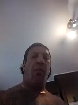 trucker1979 online show from November 20, 6:40 pm