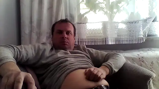 grzes19763 online show from April 30, 9:59 am