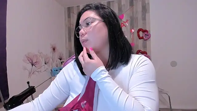 Snapshot of Bigt3ti chatting on February 2, 3:54 am Bigt3ti online show from February 2, 3:54 am