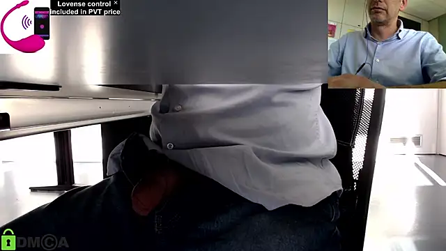 Snapshot of pliko chatting on February 4, 2:10 pm pliko online show from February 4, 2:10 pm