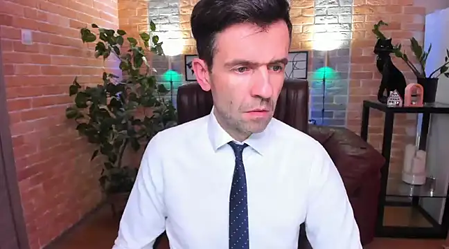 SteveTiger online show from January 23, 2:17 pm