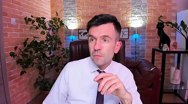 SteveTiger online show from February 6, 2:04 pm