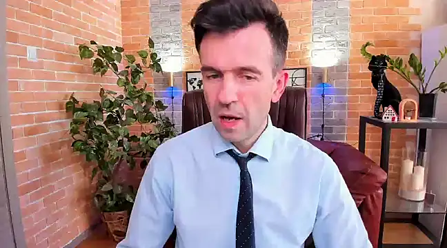 SteveTiger online show from February 16, 1:38 pm