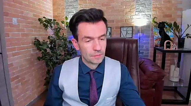 SteveTiger online show from March 10, 3:20 pm