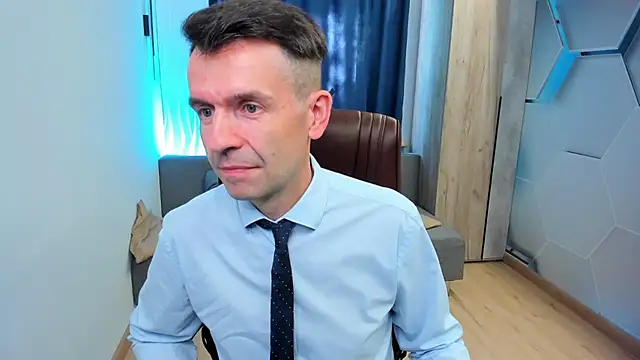 SteveTiger online show from September 26, 1:26 pm