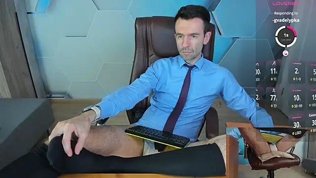 SteveTiger online show from April 3, 3:37 am