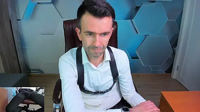 SteveTiger online show from April 23, 11:31 am