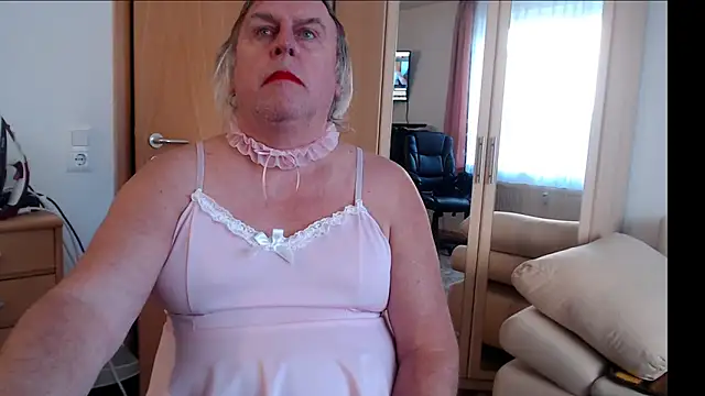 Sissygera online show from December 31, 9:31 am