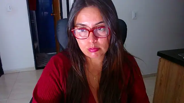 Ixchel Anaid online show from February 23, 10:20 pm