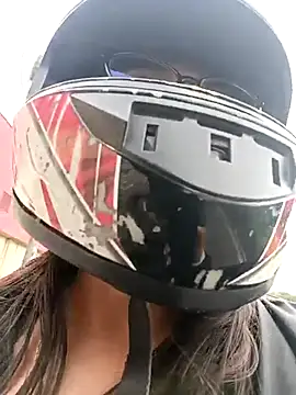 Ixchel Anaid online show from March 15, 6:43 pm