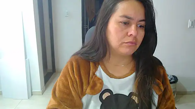 Ixchel Anaid online show from October 9, 11:52 am